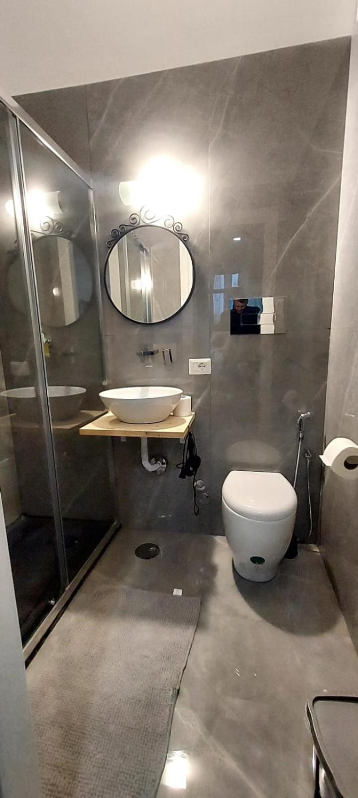 Gasthuis Room Rental *