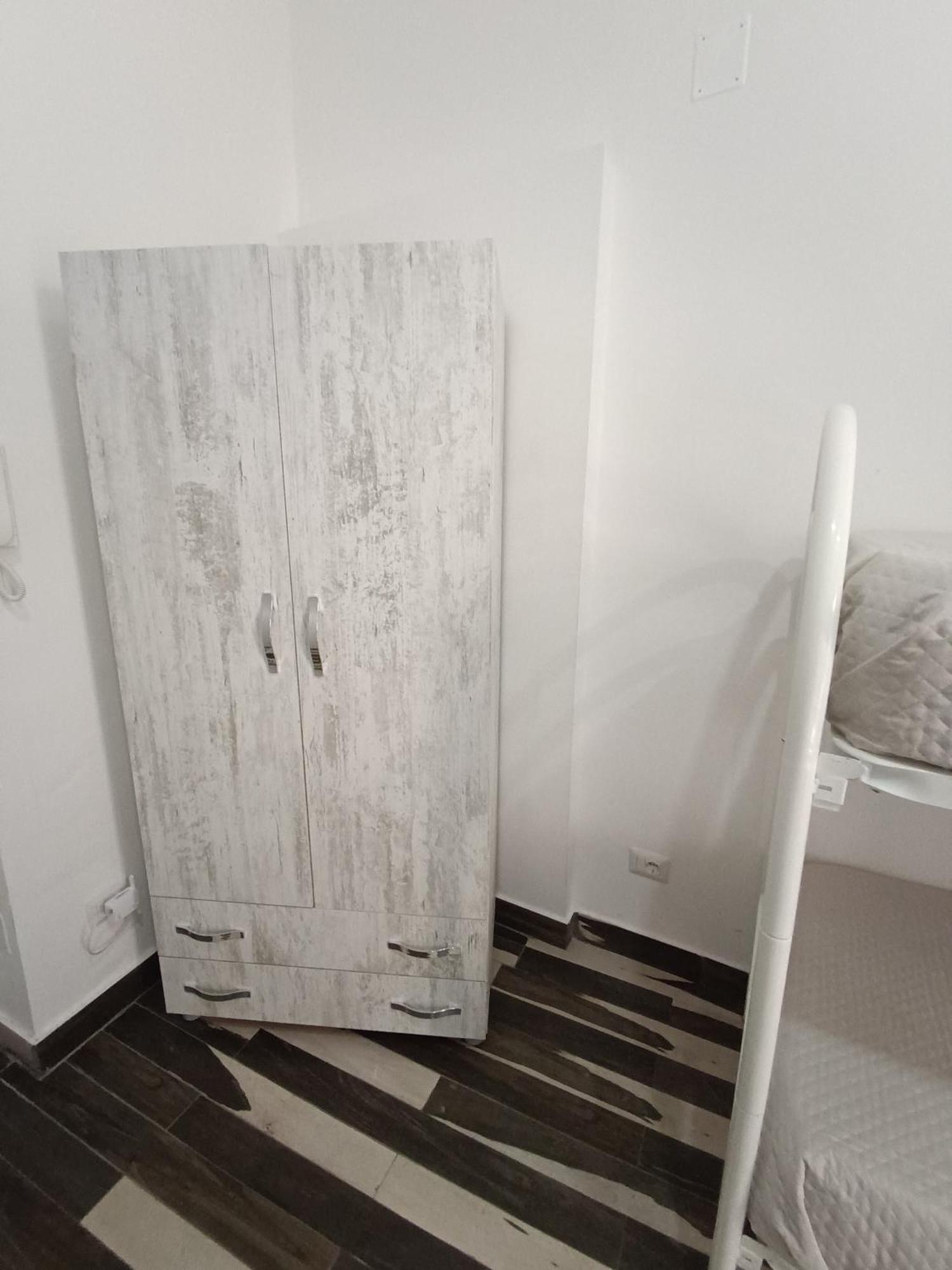 Gasthuis Room Rental *