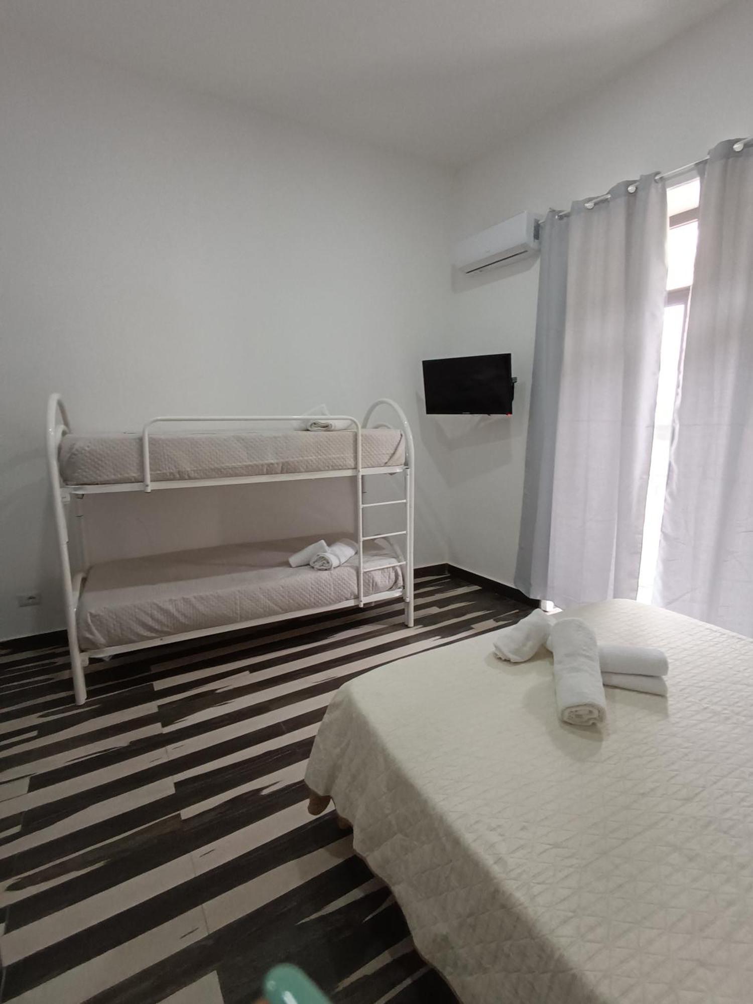 Gasthuis Room Rental